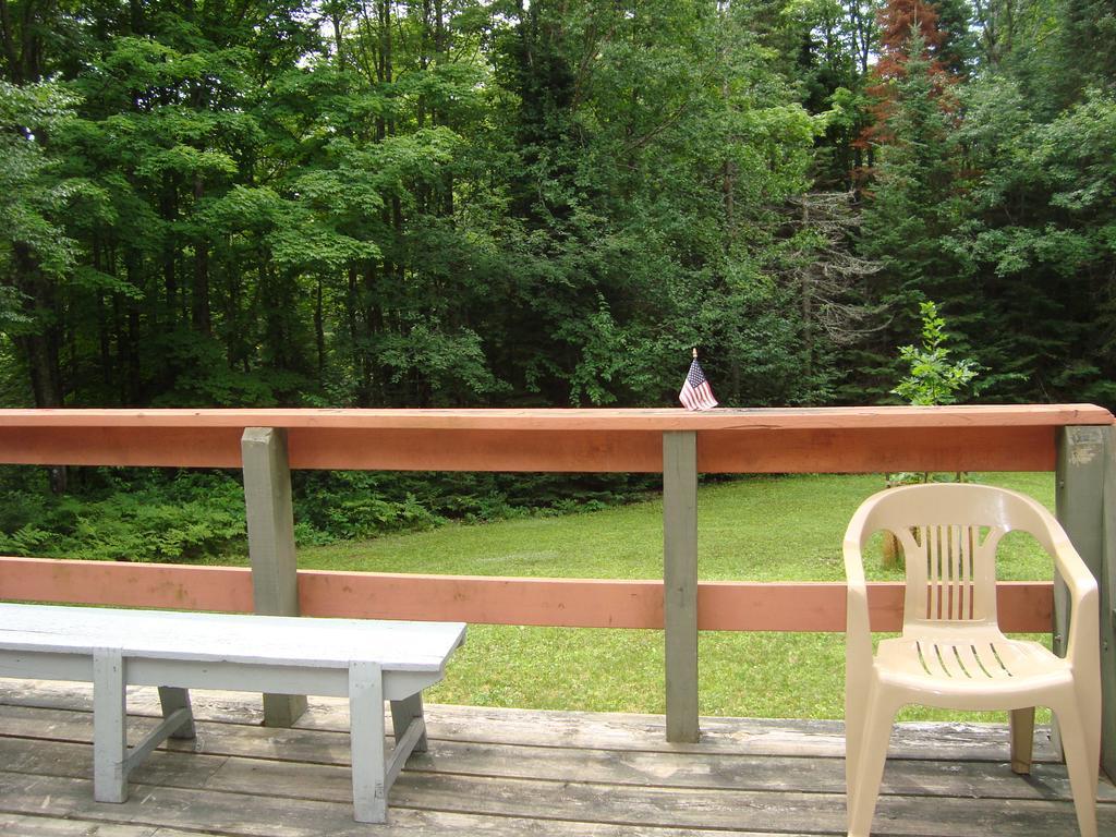 Grandpa Jim'S Cabin Montreal Exterior foto